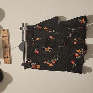 Mini flowers skirt